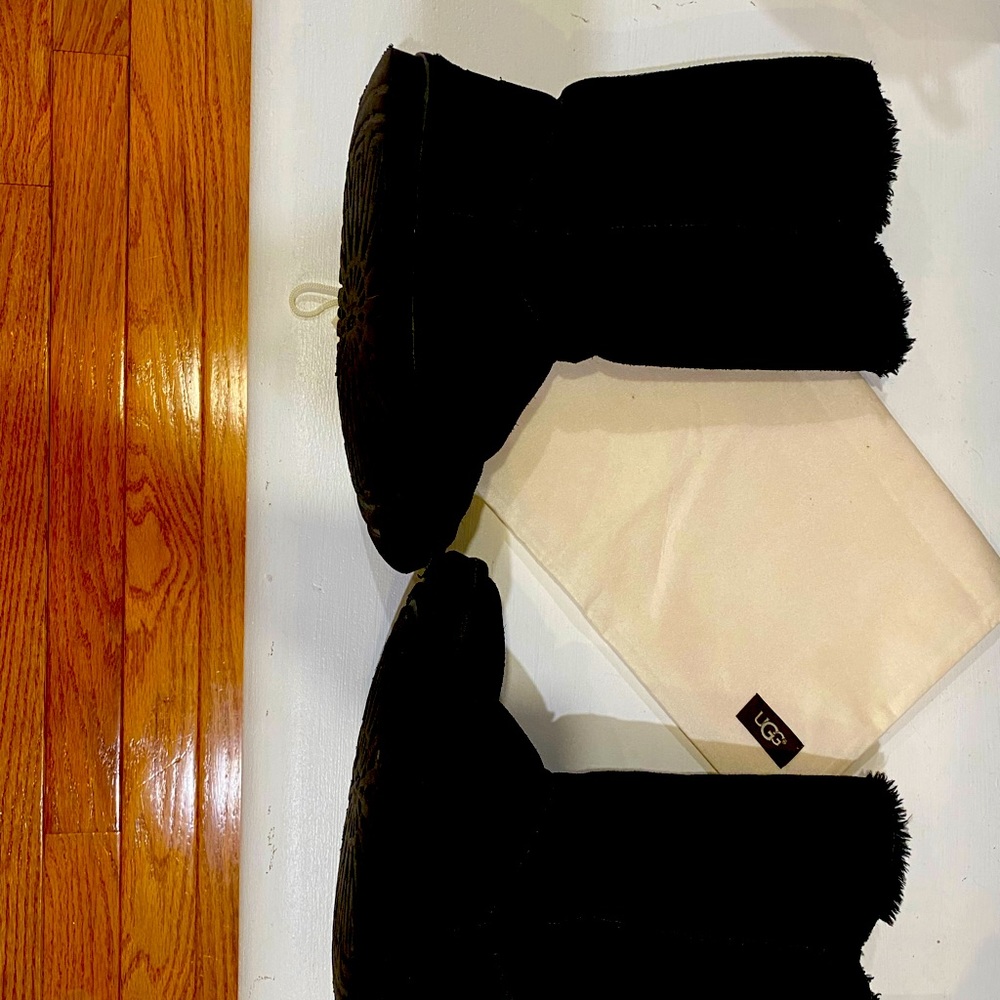 UGG Boot Black SZ 7